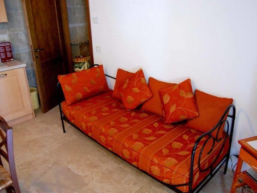 La Spiga D'Oro Guest House Pozzo  Luaran gambar